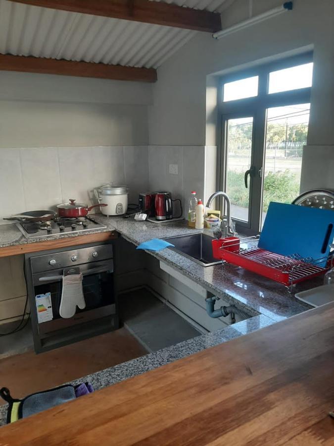 Albert Residence Port South East Екстер'єр фото